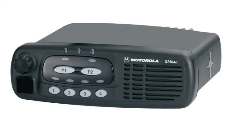 Рация Motorola GM640