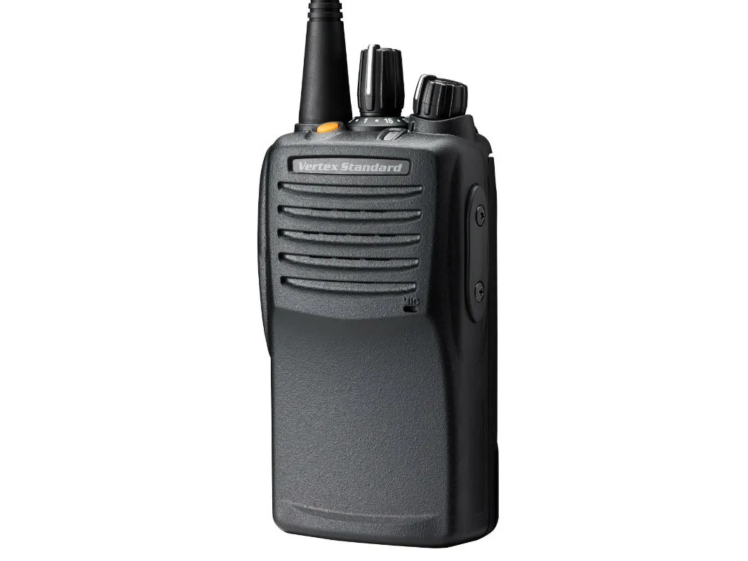 Рация Motorola VX-451