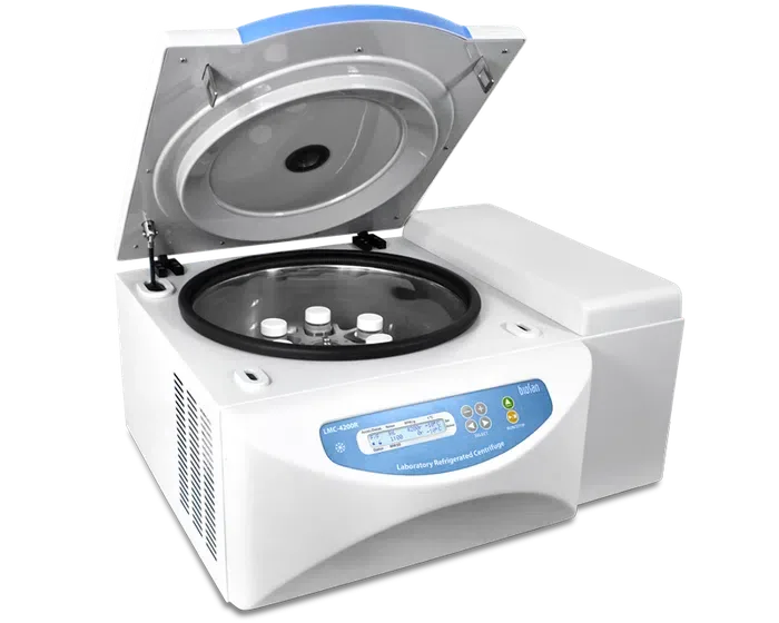 Центрифуга лабораторная с охлаждением Biosan LMC-4200R
